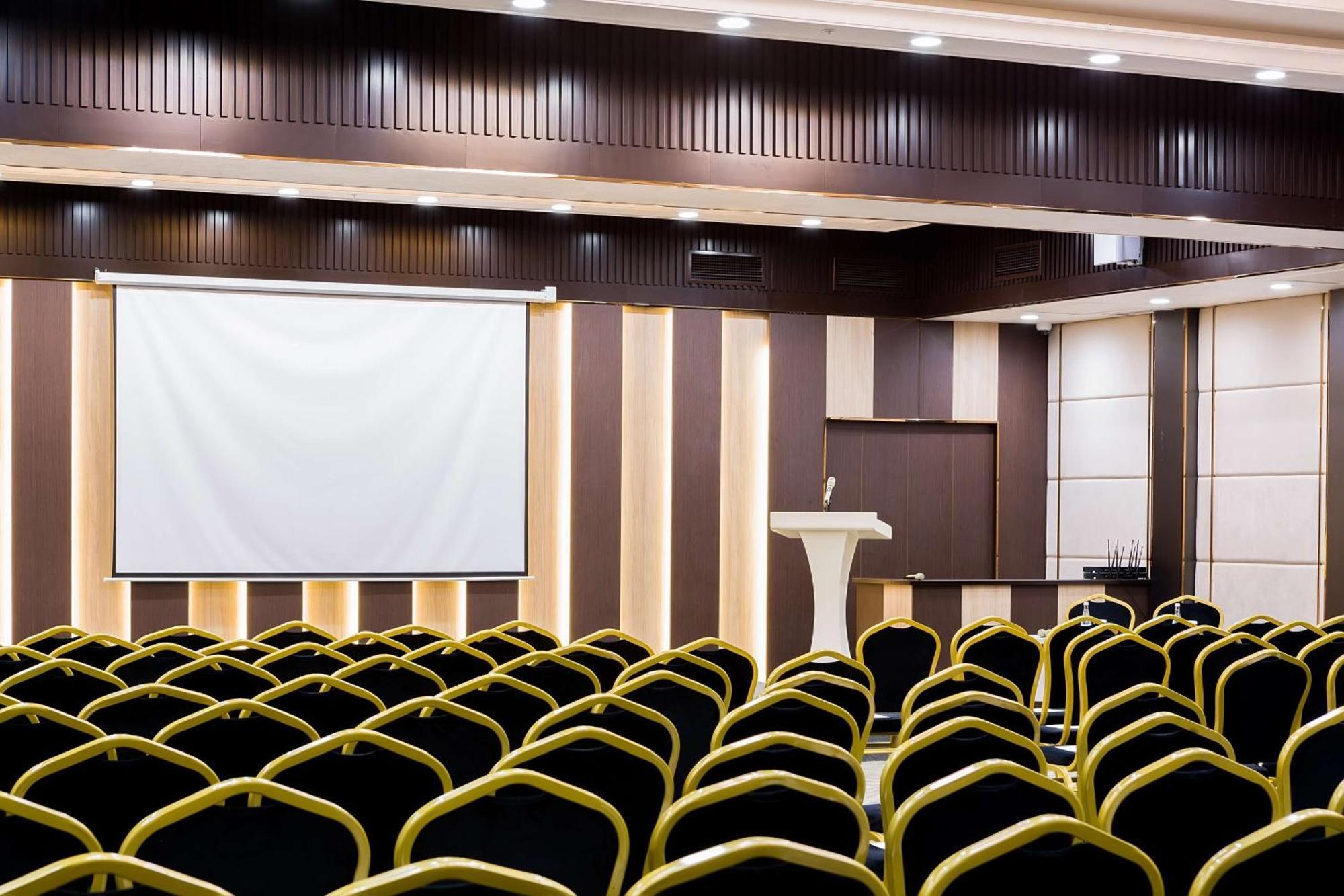 Panarams Tashkent Hotel, A Member Of Radisson Individuals Exterior foto