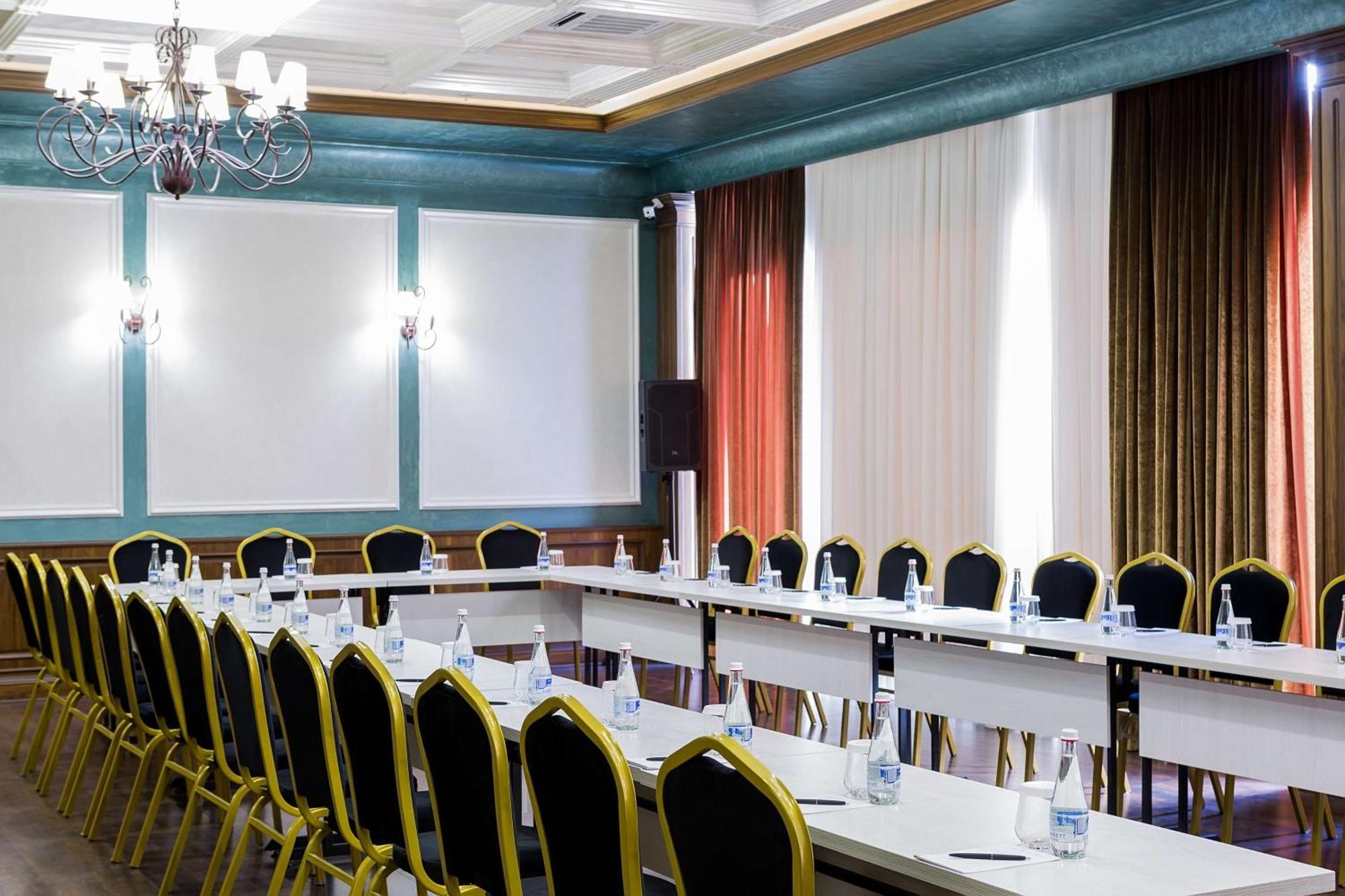 Panarams Tashkent Hotel, A Member Of Radisson Individuals Exterior foto