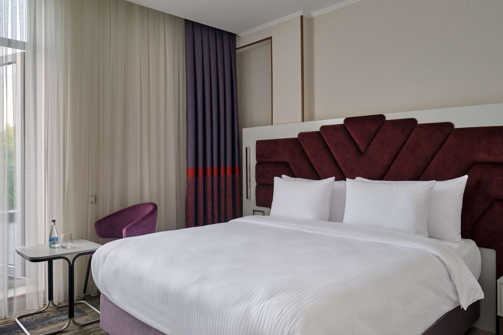 Panarams Tashkent Hotel, A Member Of Radisson Individuals Exterior foto